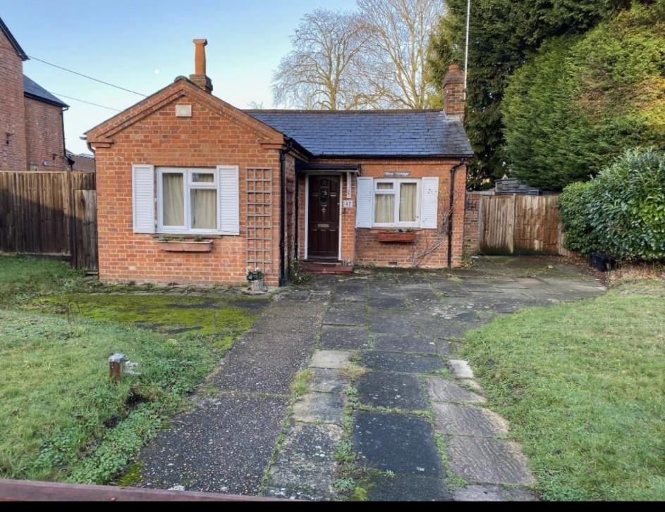 Fernbank Road, Ascot
